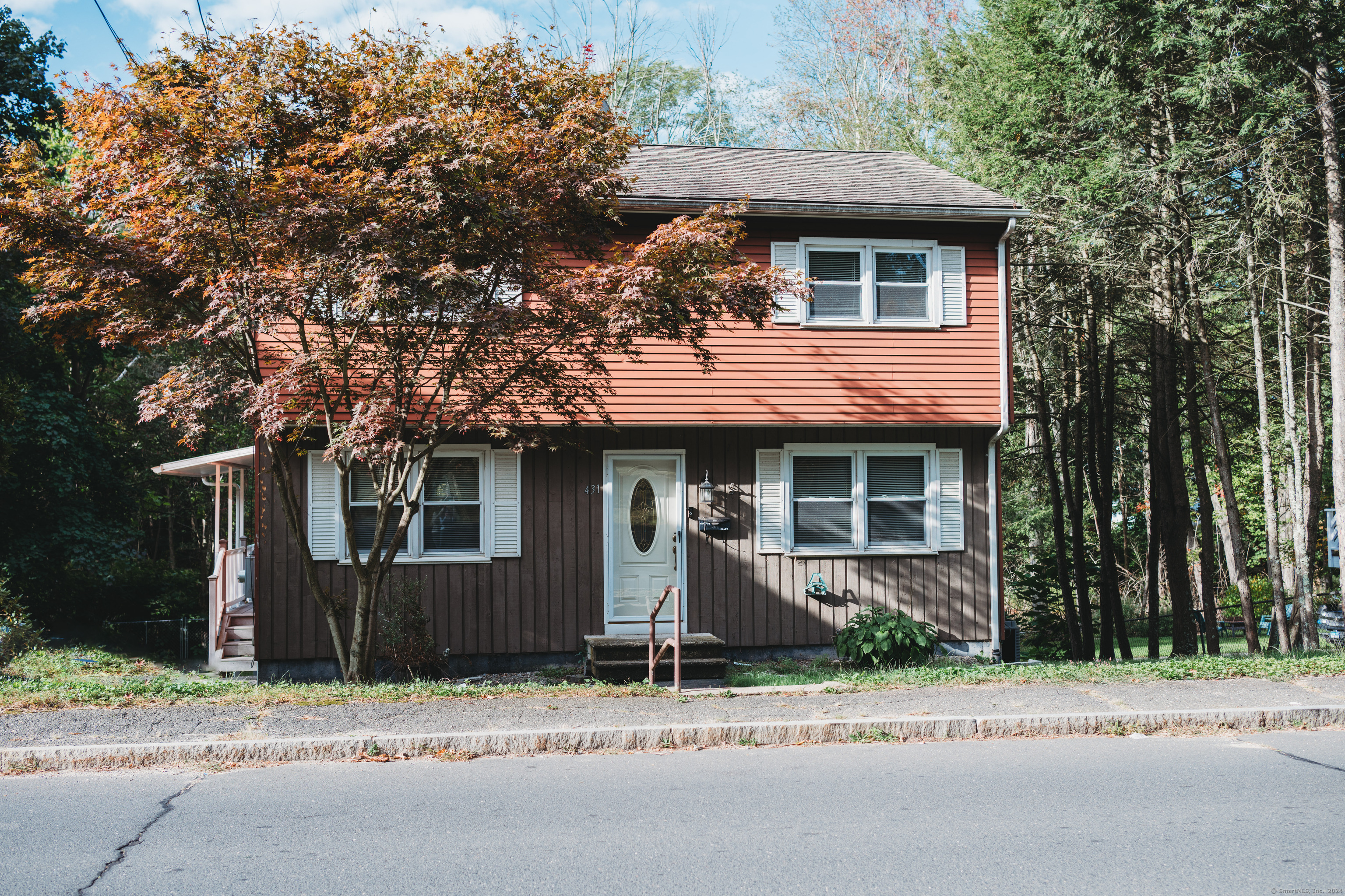 Rental Property at 431 Oakville Avenue, Waterbury, Connecticut - Bedrooms: 4 
Bathrooms: 2 
Rooms: 7  - $2,800 MO.