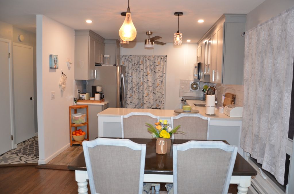 Photo of 111 Centerbrook Road, Hamden, CT 06518 (MLS # 24139134)