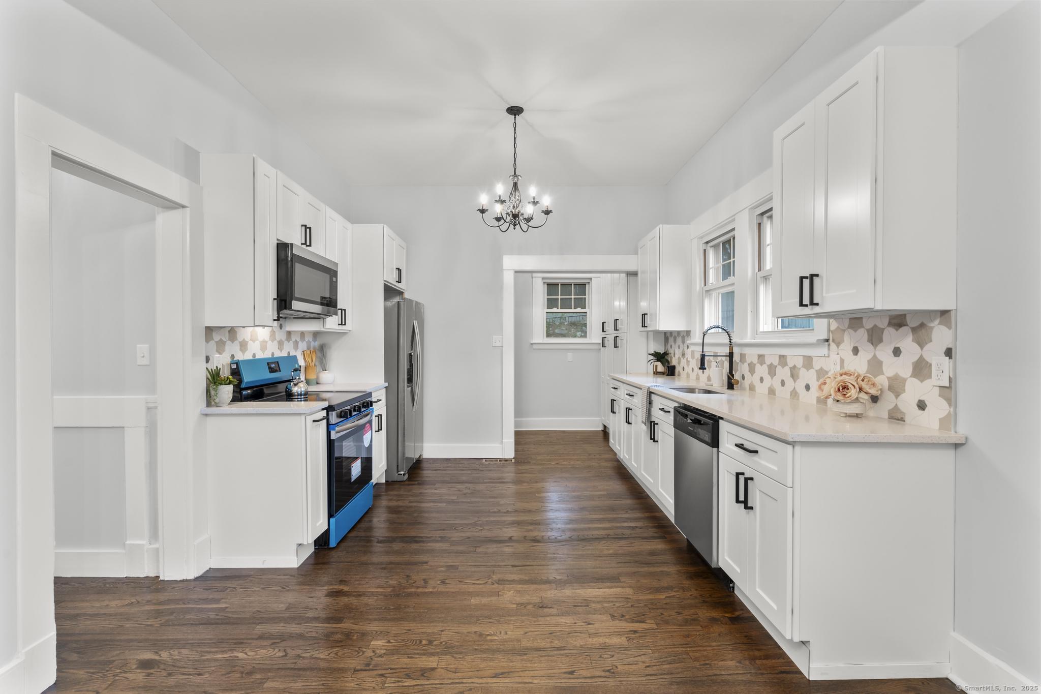 452 New Haven Avenue, Derby, Connecticut image 3