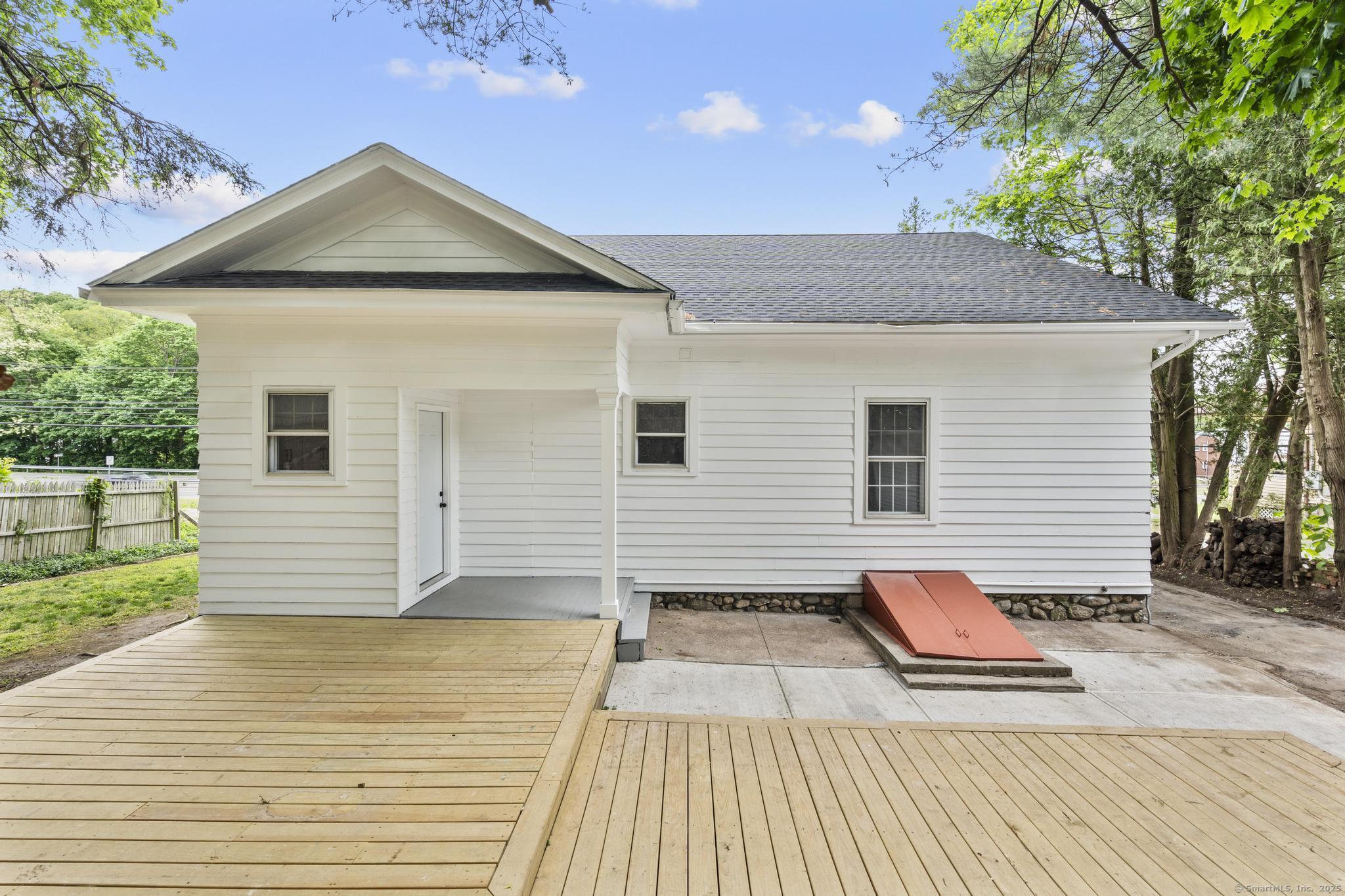 452 New Haven Avenue, Derby, Connecticut image 23