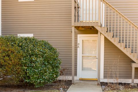 53 Brushy Plain Road Apt 8A, Branford, CT 06405 - #: 24079303