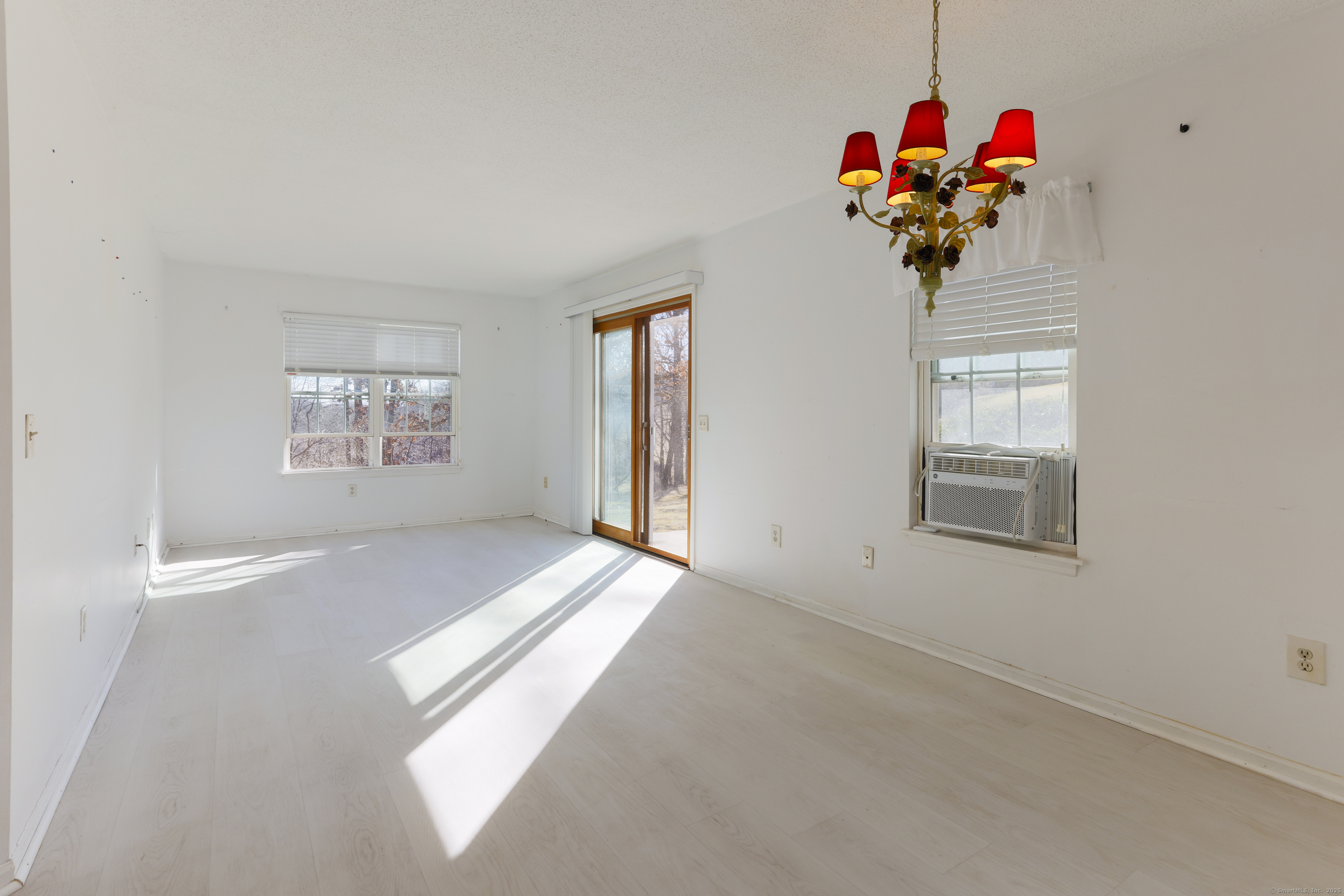 53 Brushy Plain Road #APT 8A, Branford, Connecticut image 2