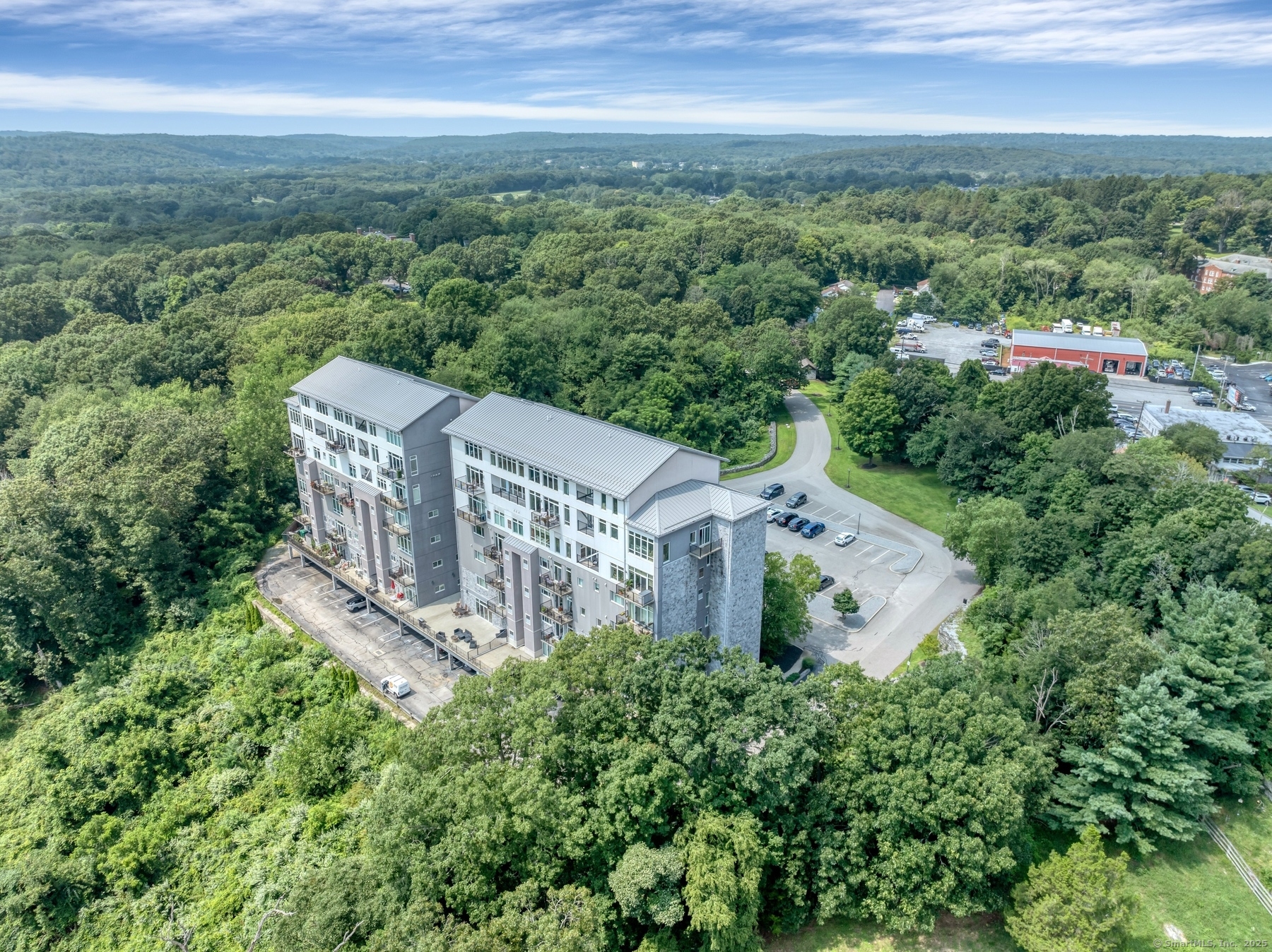 586 W Thames Street #APT 304, Norwich, Connecticut image 3