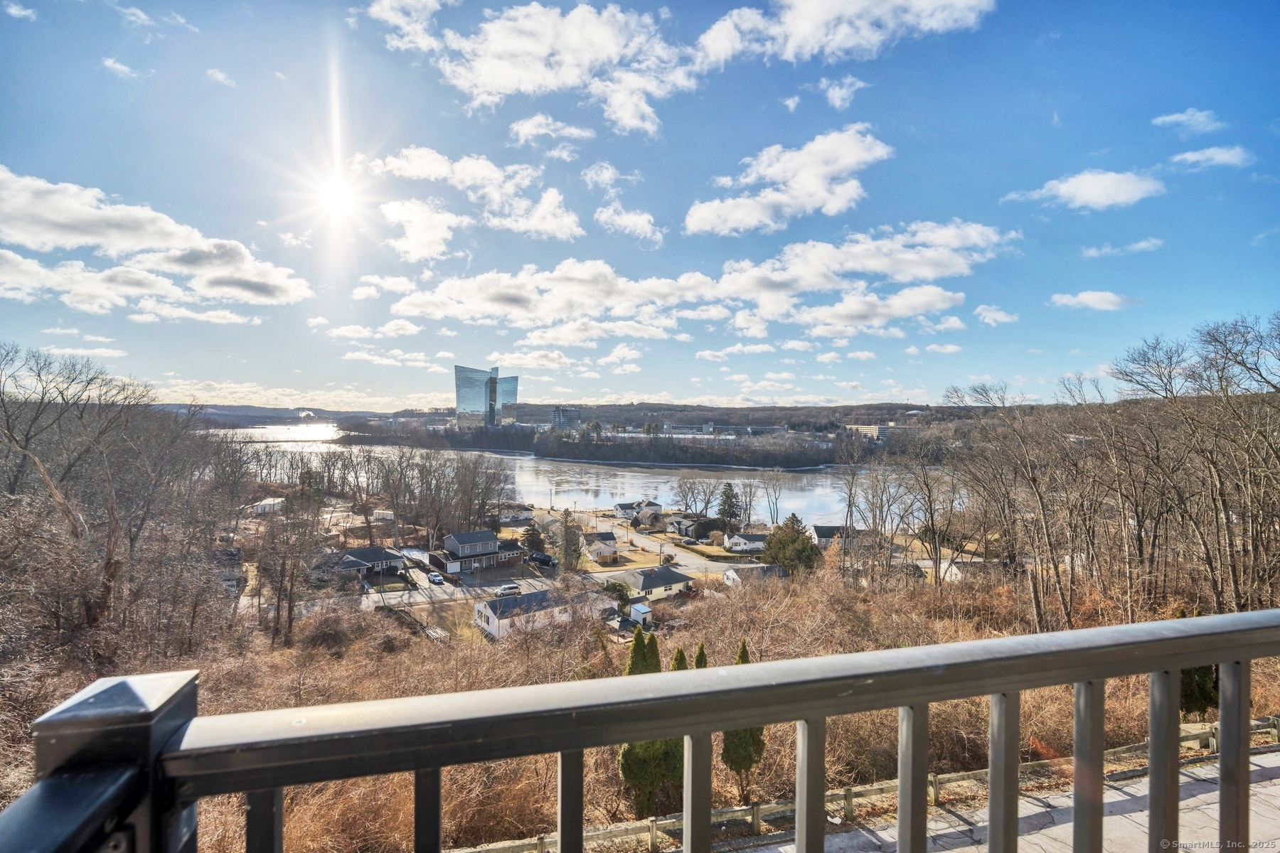 586 W Thames Street #APT 304, Norwich, Connecticut image 25