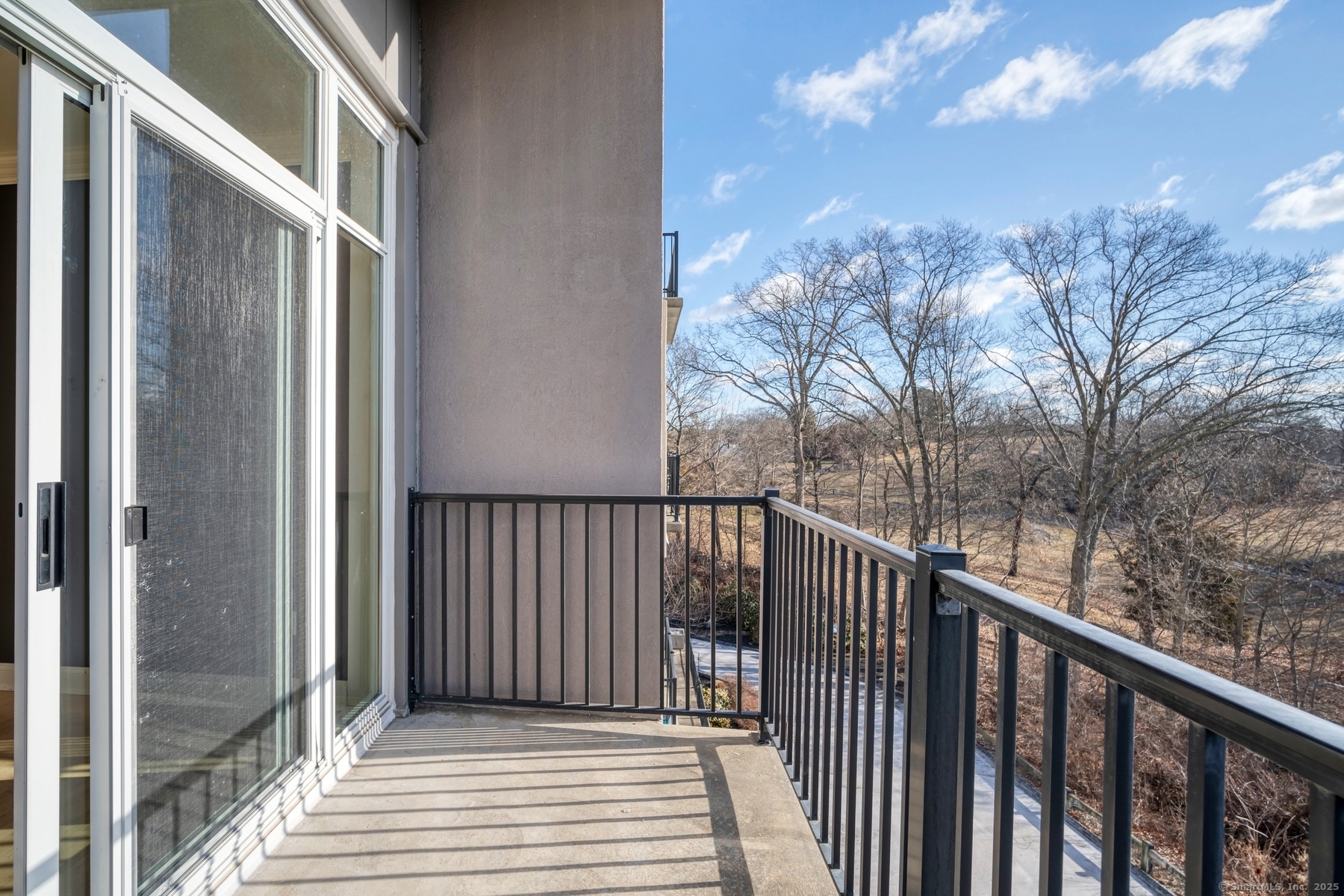 586 W Thames Street #APT 304, Norwich, Connecticut image 24