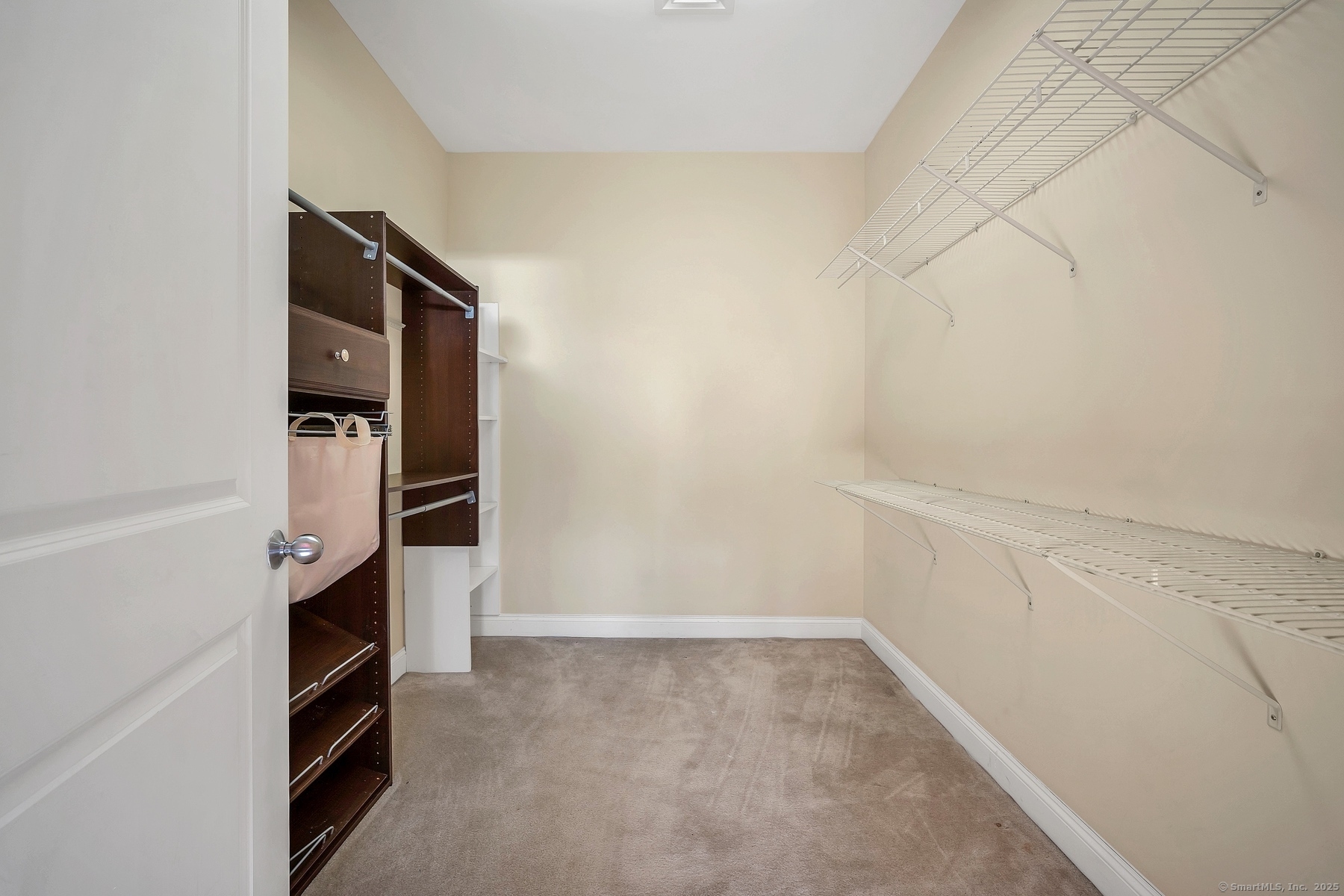 586 W Thames Street #APT 304, Norwich, Connecticut image 31