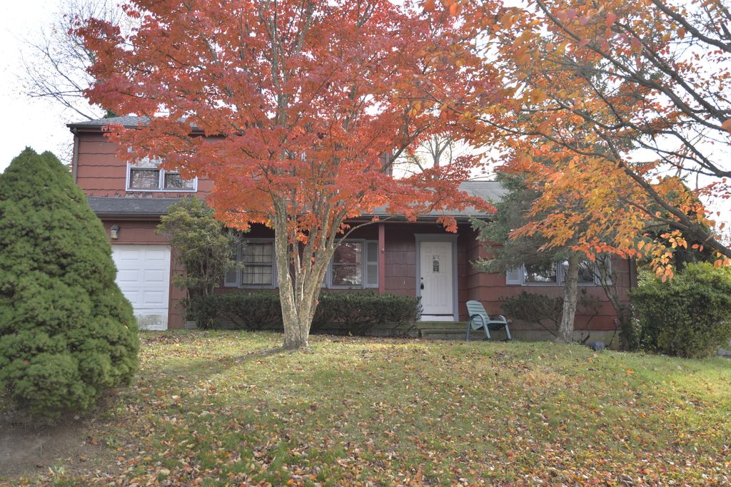 Photo of 41 Pepperbush Lane, Fairfield, CT 06824 (MLS # 24139206)