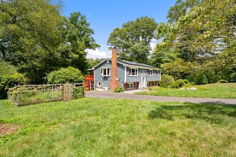Tiny photo for 37 Stoneywood Drive, East Lyme, CT 06357 (MLS # 24111754)