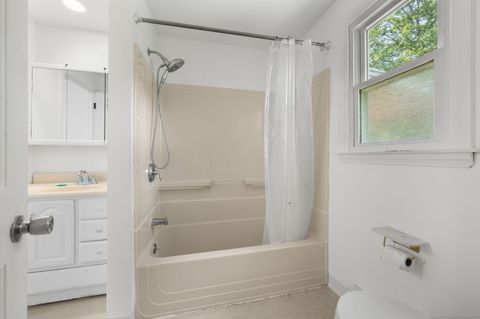 Tiny photo for 37 Stoneywood Drive, East Lyme, CT 06357 (MLS # 24111754)