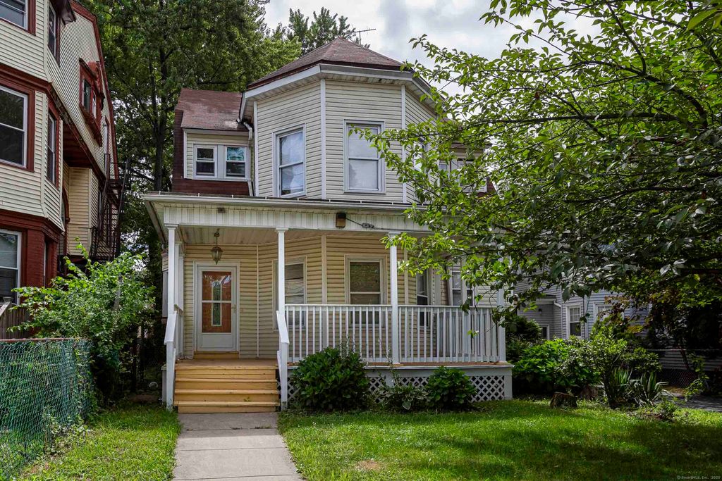 Photo of 62 Burton Street, Hartford, CT 06112 (MLS # 24144073)