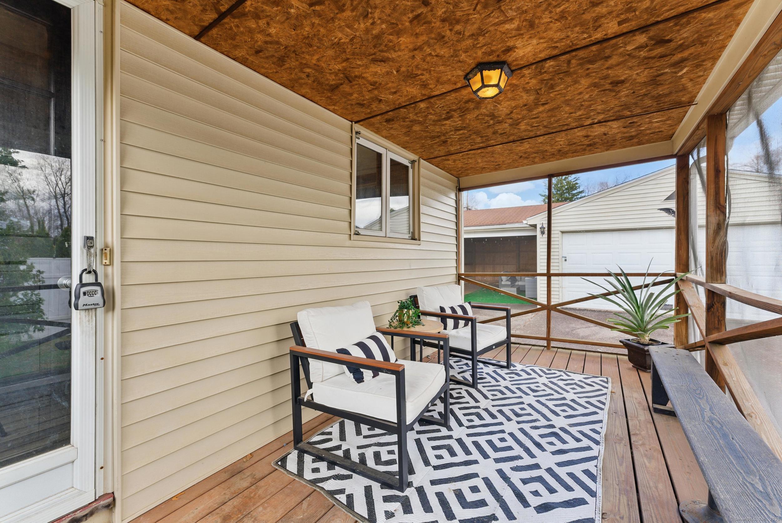 65 West Street, Windsor Locks, Connecticut image 37