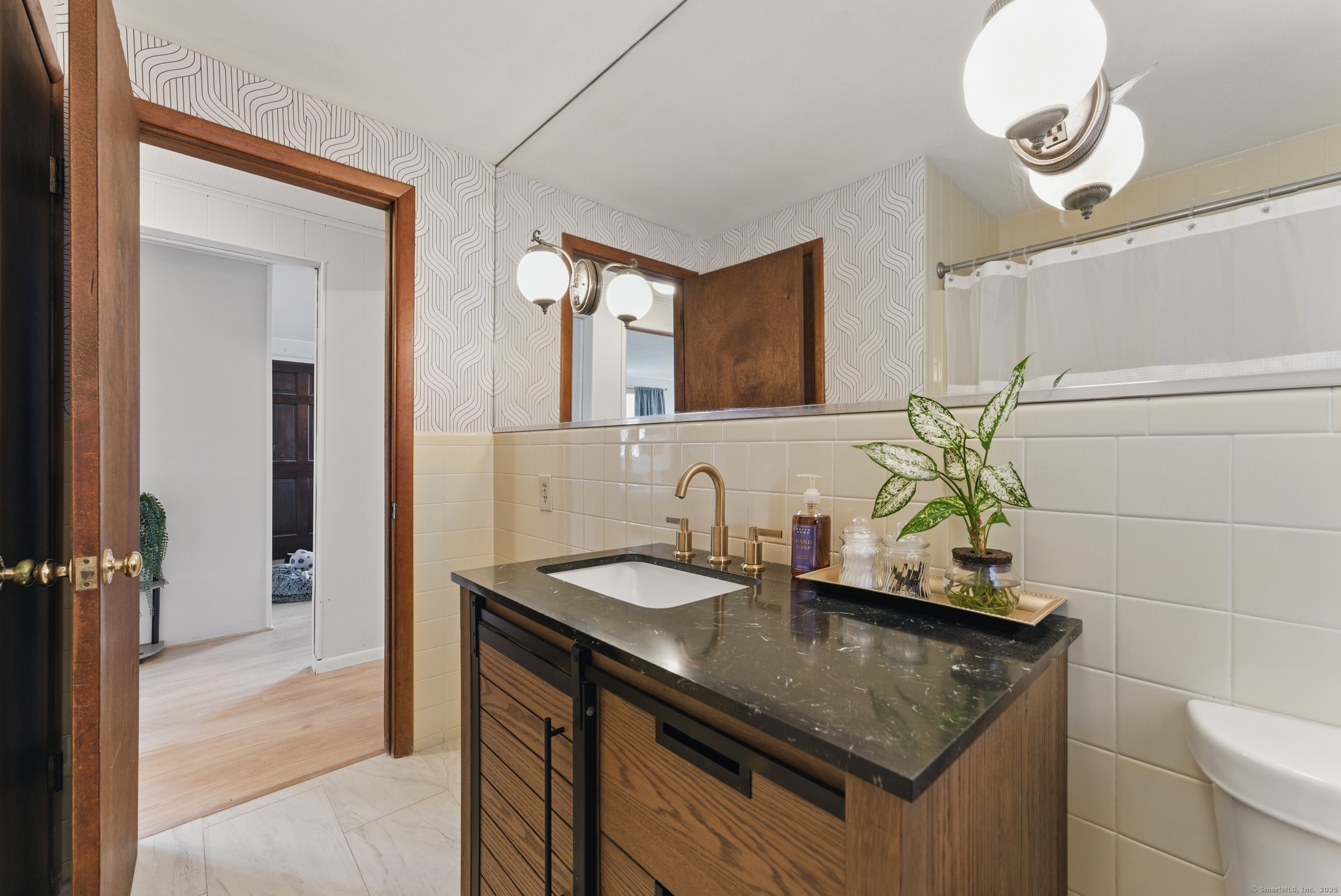 65 West Street, Windsor Locks, Connecticut image 19