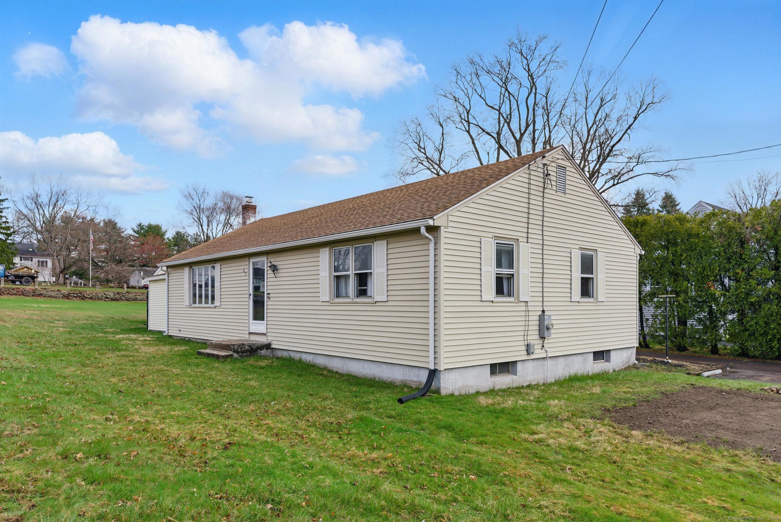 65 West Street, Windsor Locks, Connecticut image 40