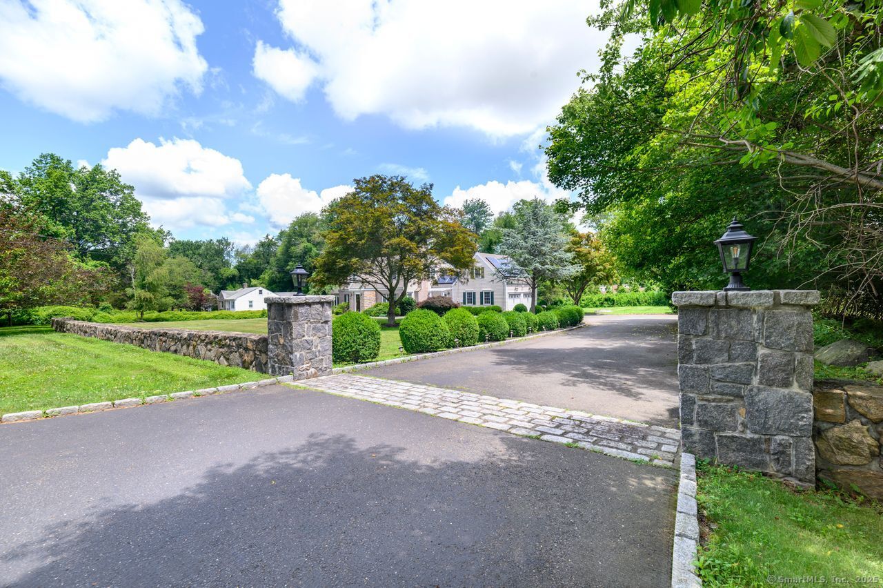285 Westover Road