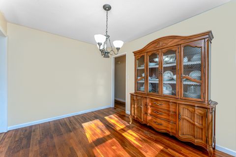 Tiny photo for 182 Meloy Road, West Haven, CT 06516 (MLS # 24135913)