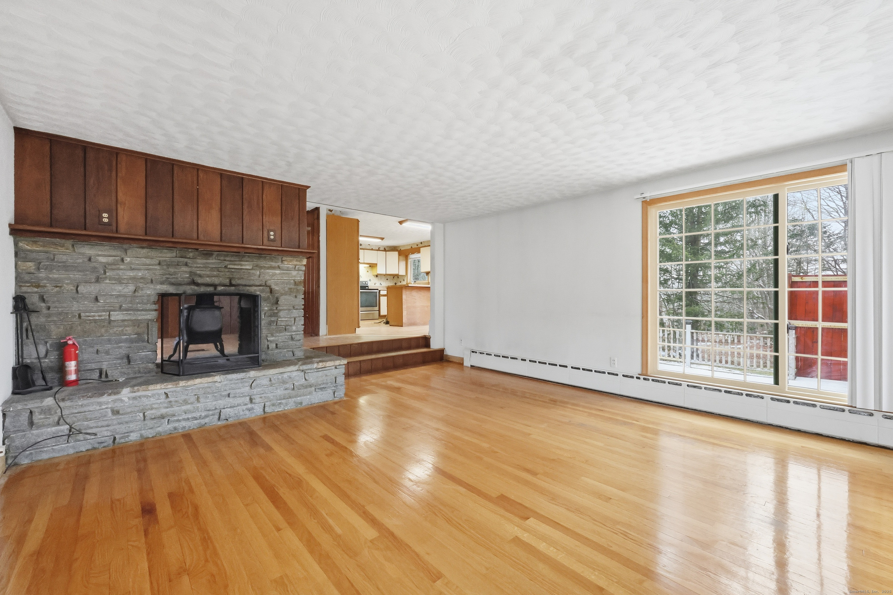 8 Walbridge Hill Road