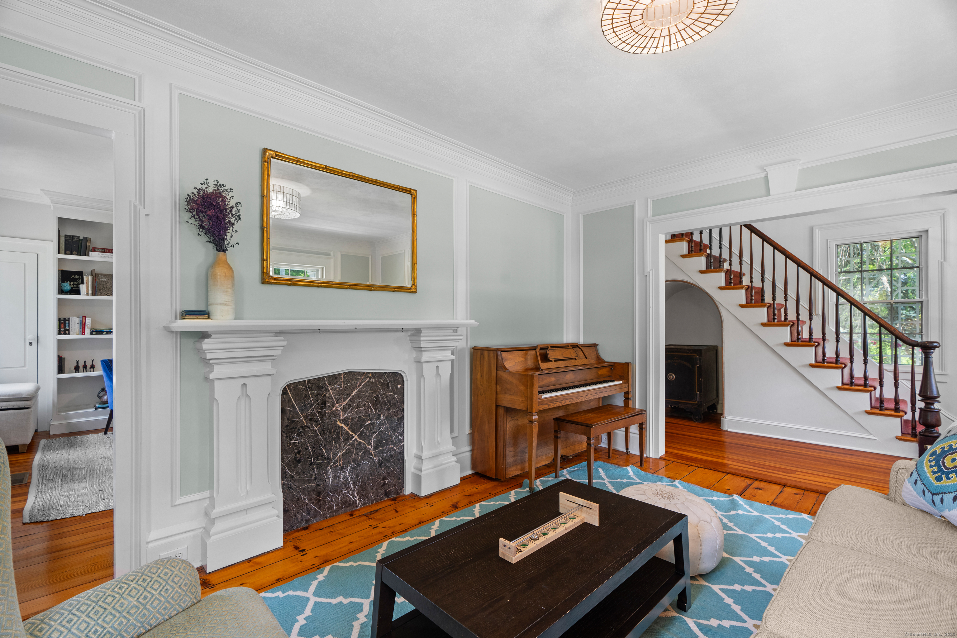 109 Boston Post Road