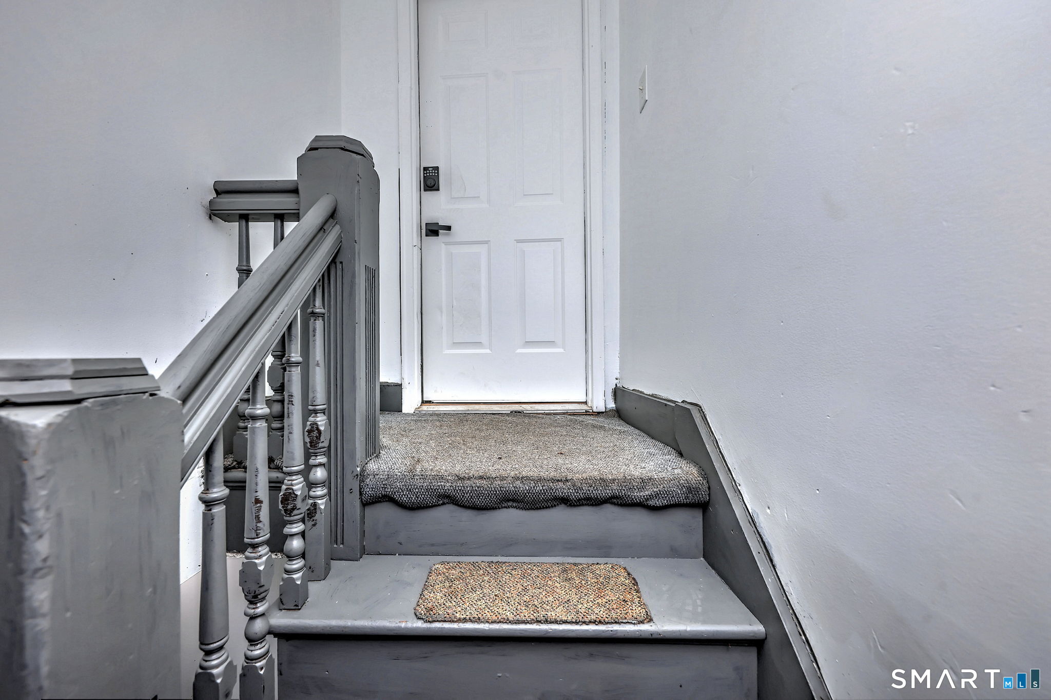 483 Ferry Street #3
