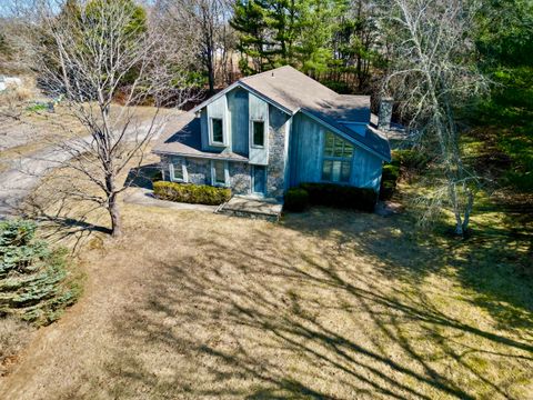 162 Pequot Trail Stonington CT 06379