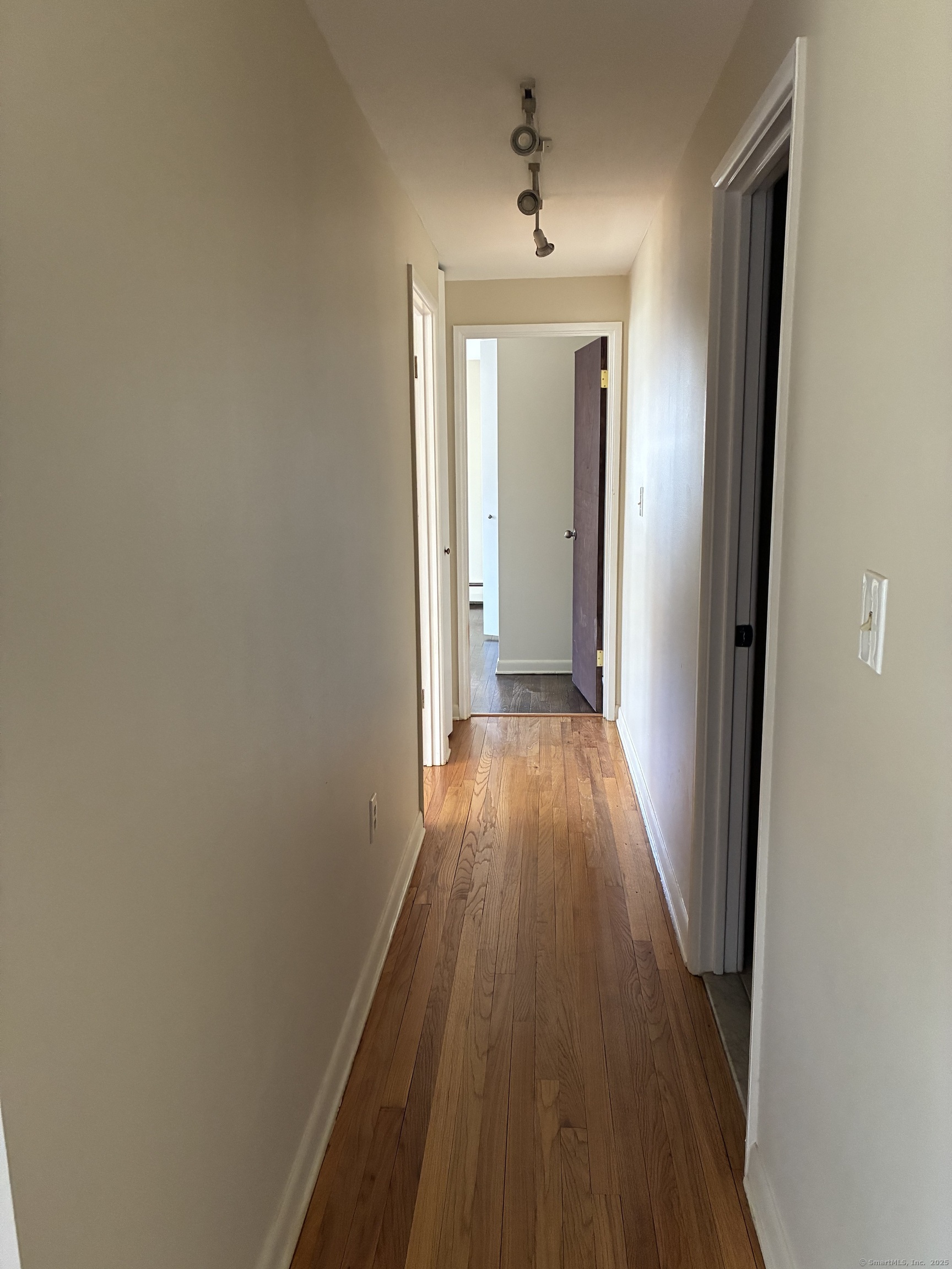 108 Oakwood Avenue #APT A3, West Hartford, Connecticut image 11