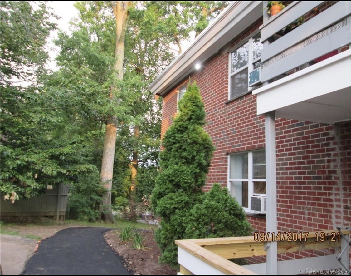 108 Oakwood Avenue #APT A3, West Hartford, Connecticut image 1