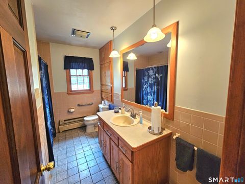 Tiny photo for 933 Vauxhall St Extension, Waterford, CT 06375 (MLS # 24164399)