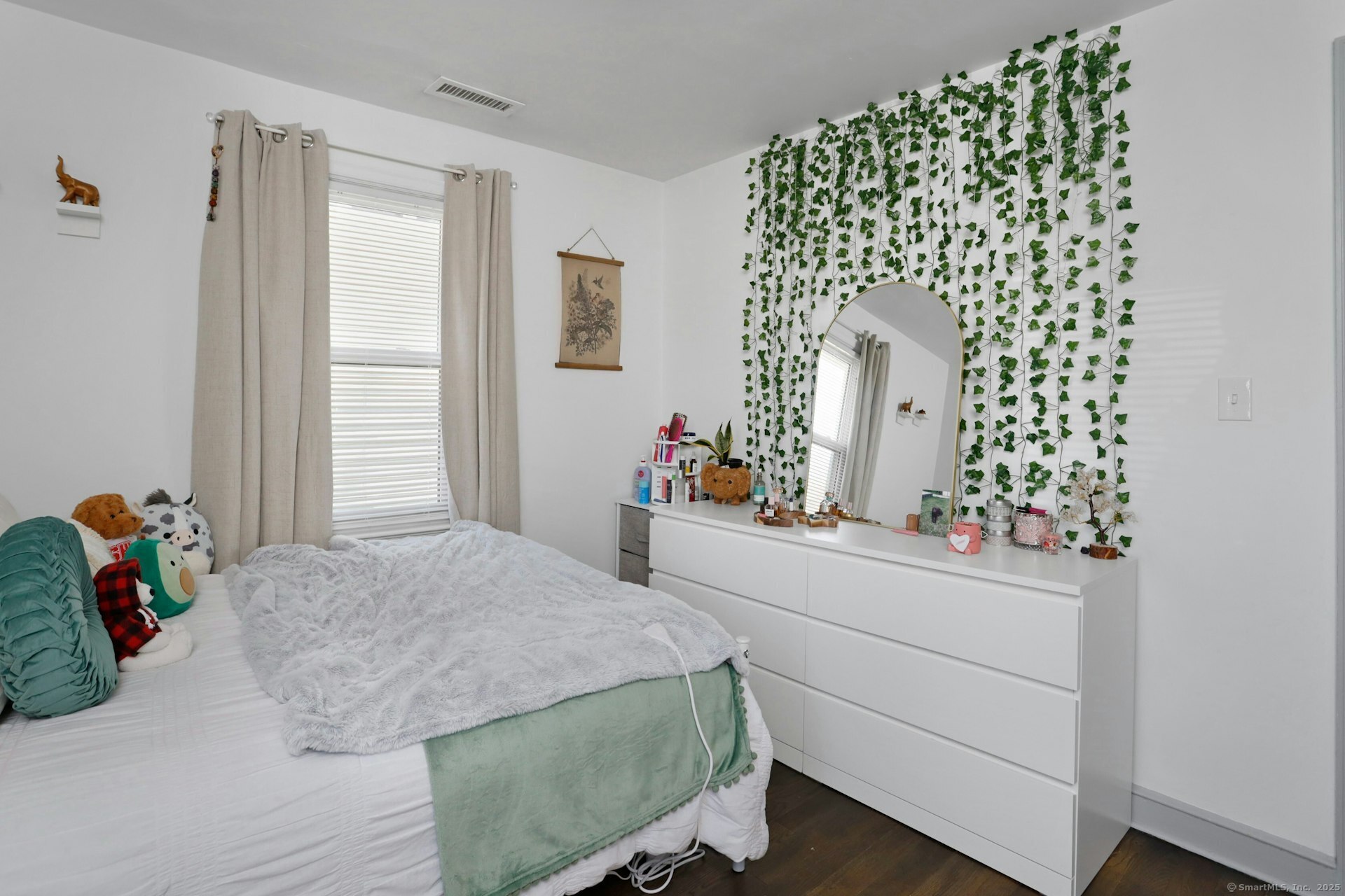 275 Burnsford Avenue, Bridgeport, Connecticut image 7