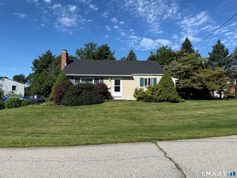 Homes For Sale - 36 Gill Street<br/> New London County, Colchester, CT 06415
