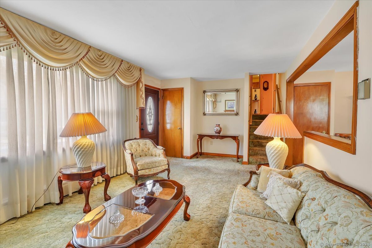 17 Howland Street, Waterbury, Connecticut image 5