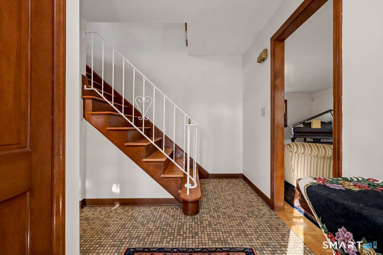 60 Rosebrook Drive