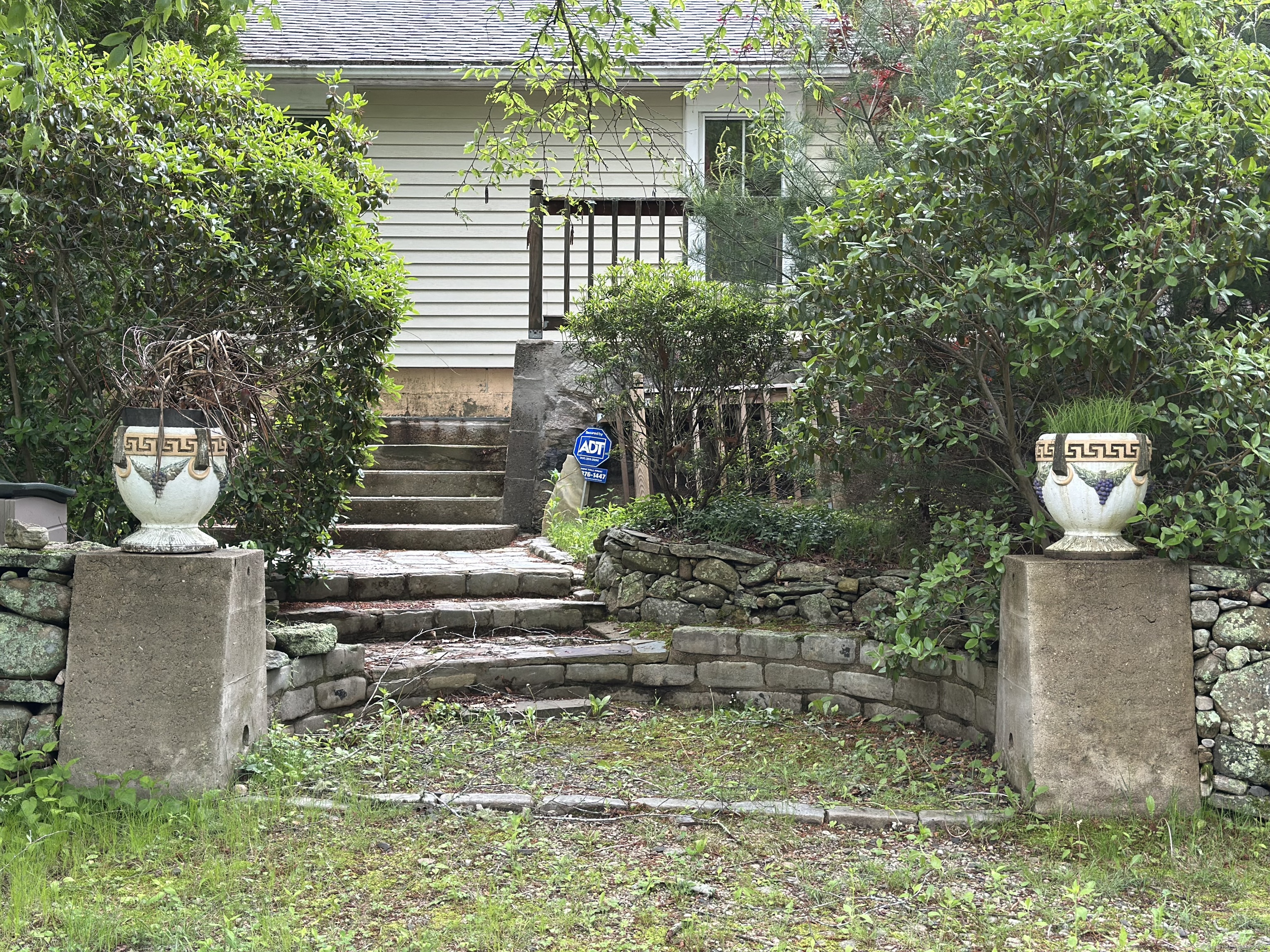 368 North Stonington Road