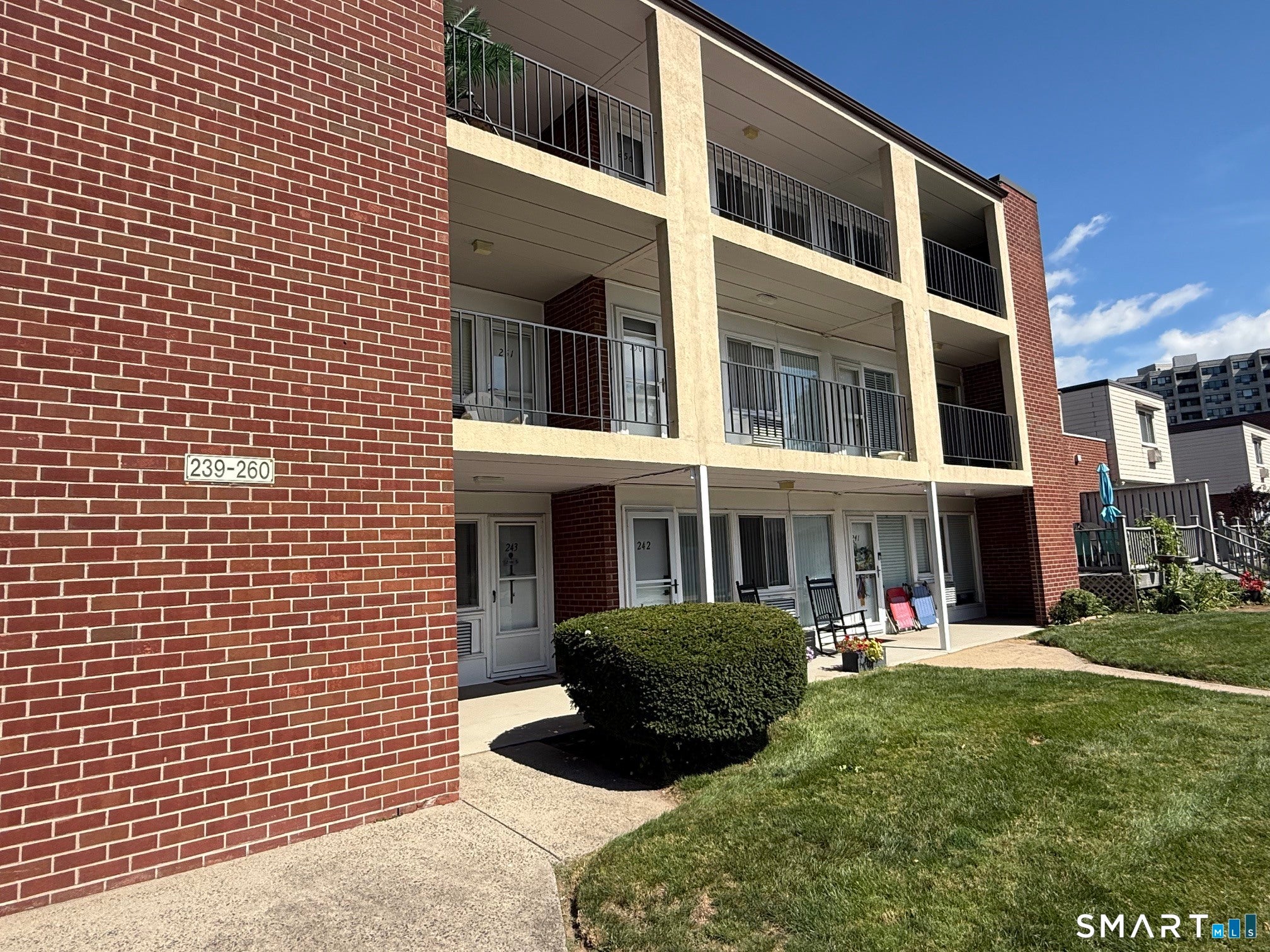 255 West Walk 255