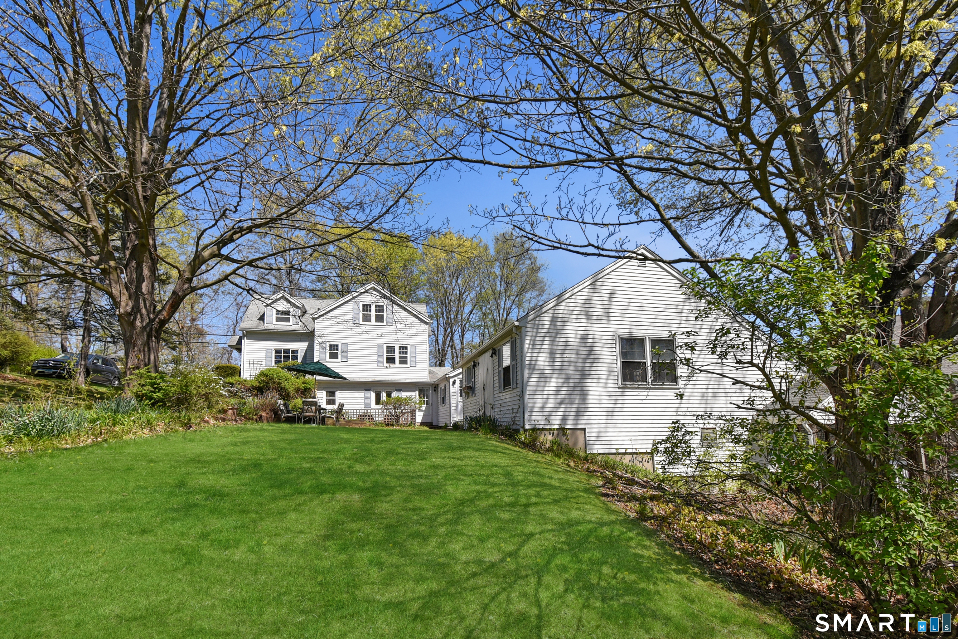 213 Hart Street