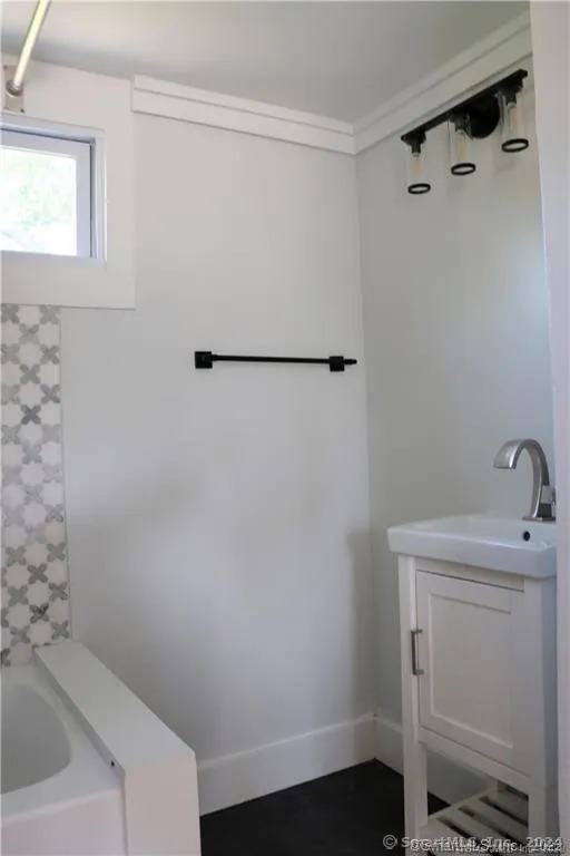 Fairfield, Connecticut 06824, United States, ,3 BathroomsBathrooms,Commercial,Active,53768