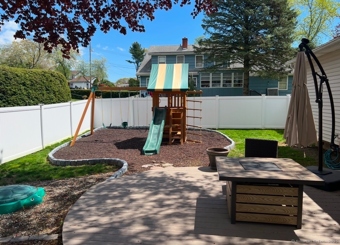 18 Marion Drive, North Haven, Connecticut image 34