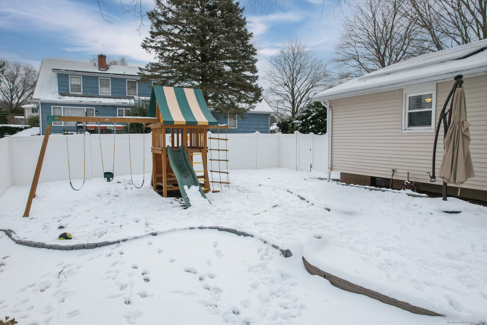 18 Marion Drive, North Haven, Connecticut image 33