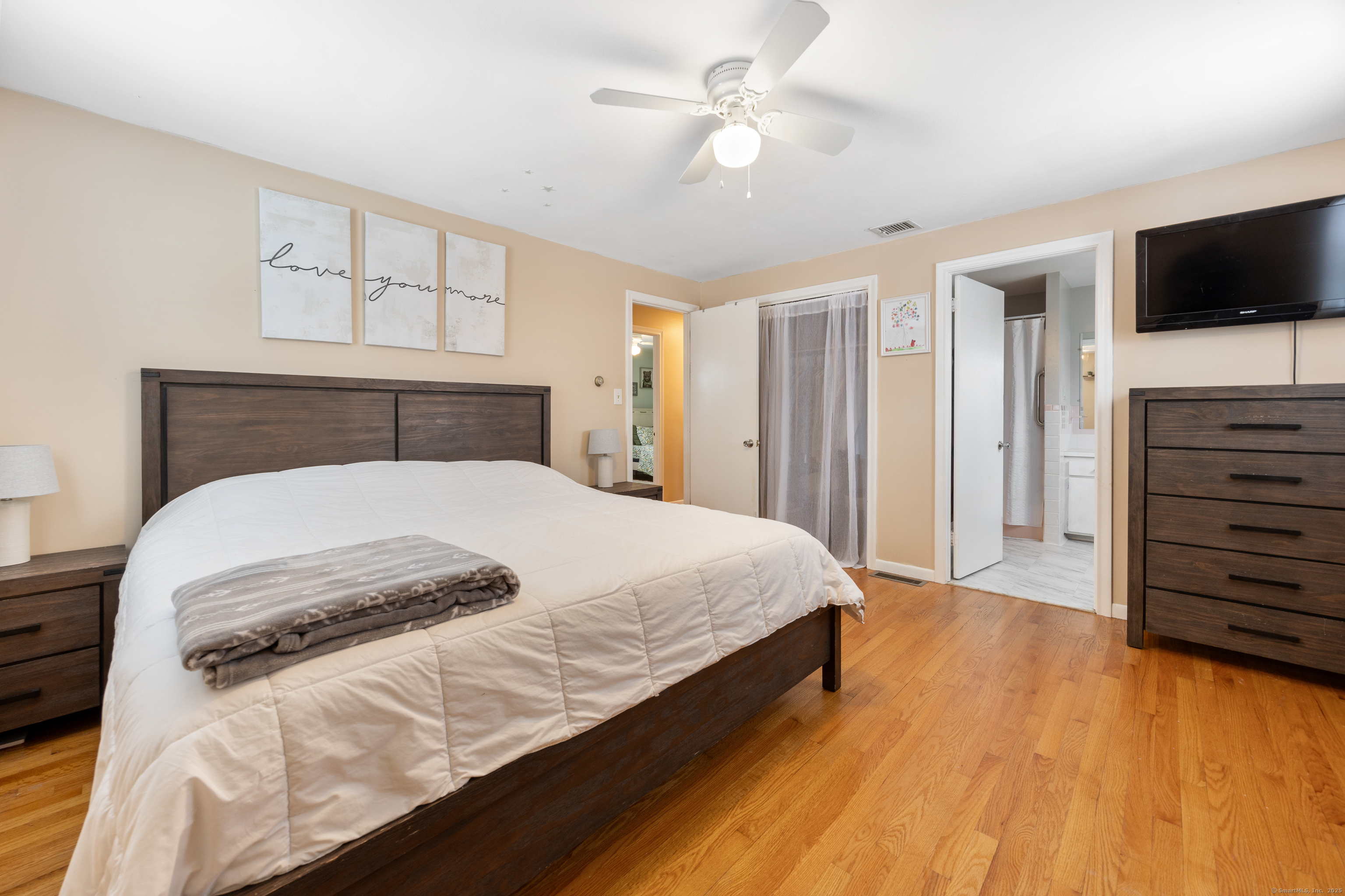 18 Marion Drive, North Haven, Connecticut image 19