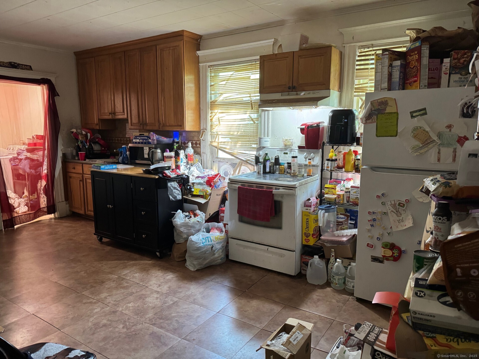 Manchester, Connecticut 06040, United States, 7 Bedrooms Bedrooms, ,2 BathroomsBathrooms,Residential,Coming Soon,193757