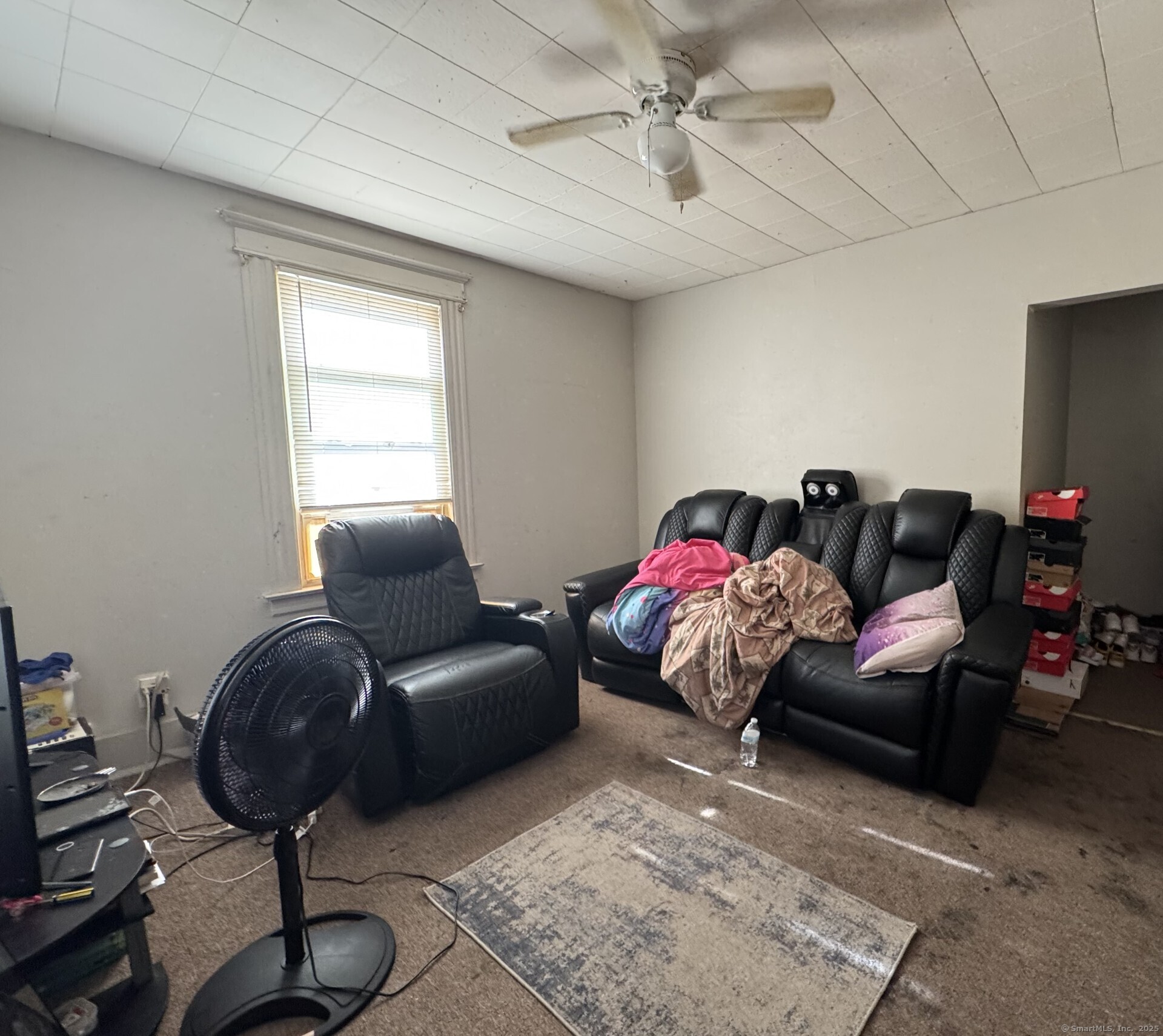 Manchester, Connecticut 06040, United States, 7 Bedrooms Bedrooms, ,2 BathroomsBathrooms,Residential,Coming Soon,193757