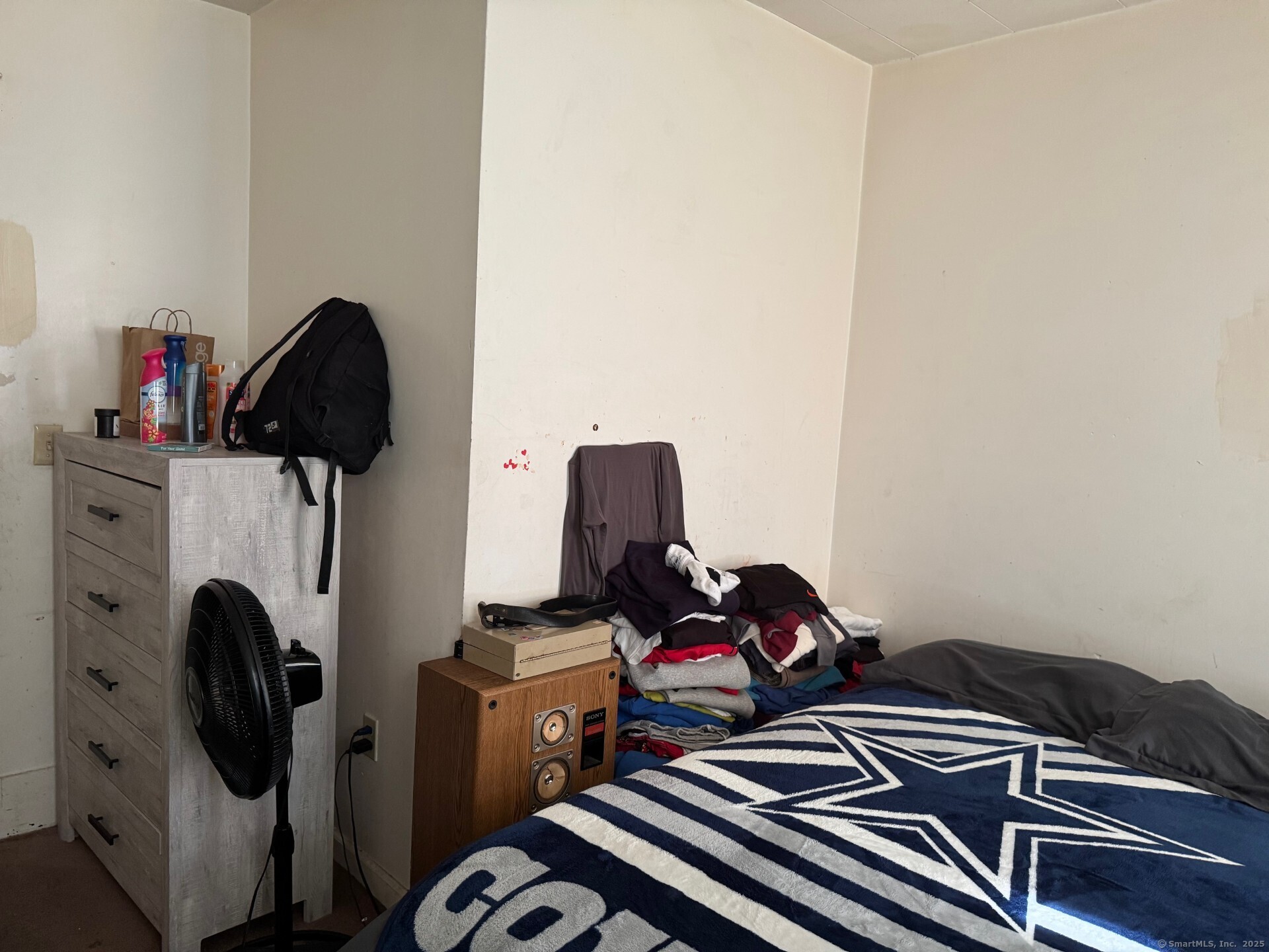 Manchester, Connecticut 06040, United States, 7 Bedrooms Bedrooms, ,2 BathroomsBathrooms,Residential,Coming Soon,193757