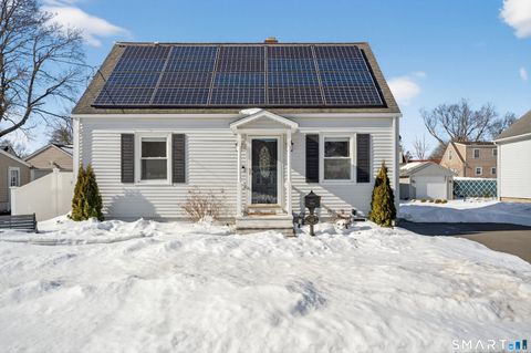 Photo of 122 Shawmut Avenue, North Haven, CT 06473 (MLS # 24153681)