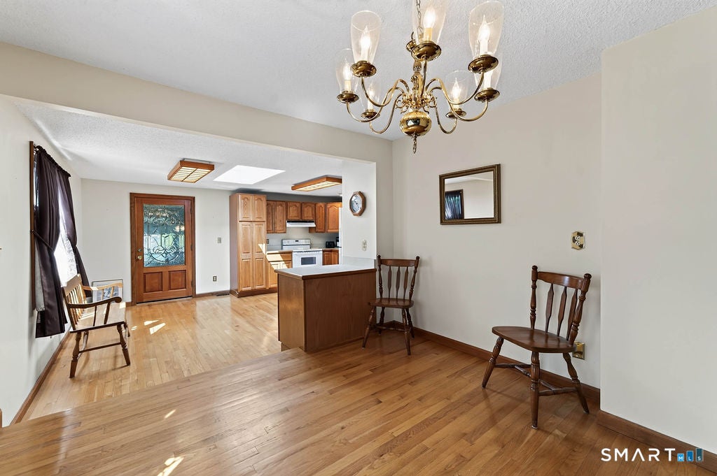 50 Summit Avenue