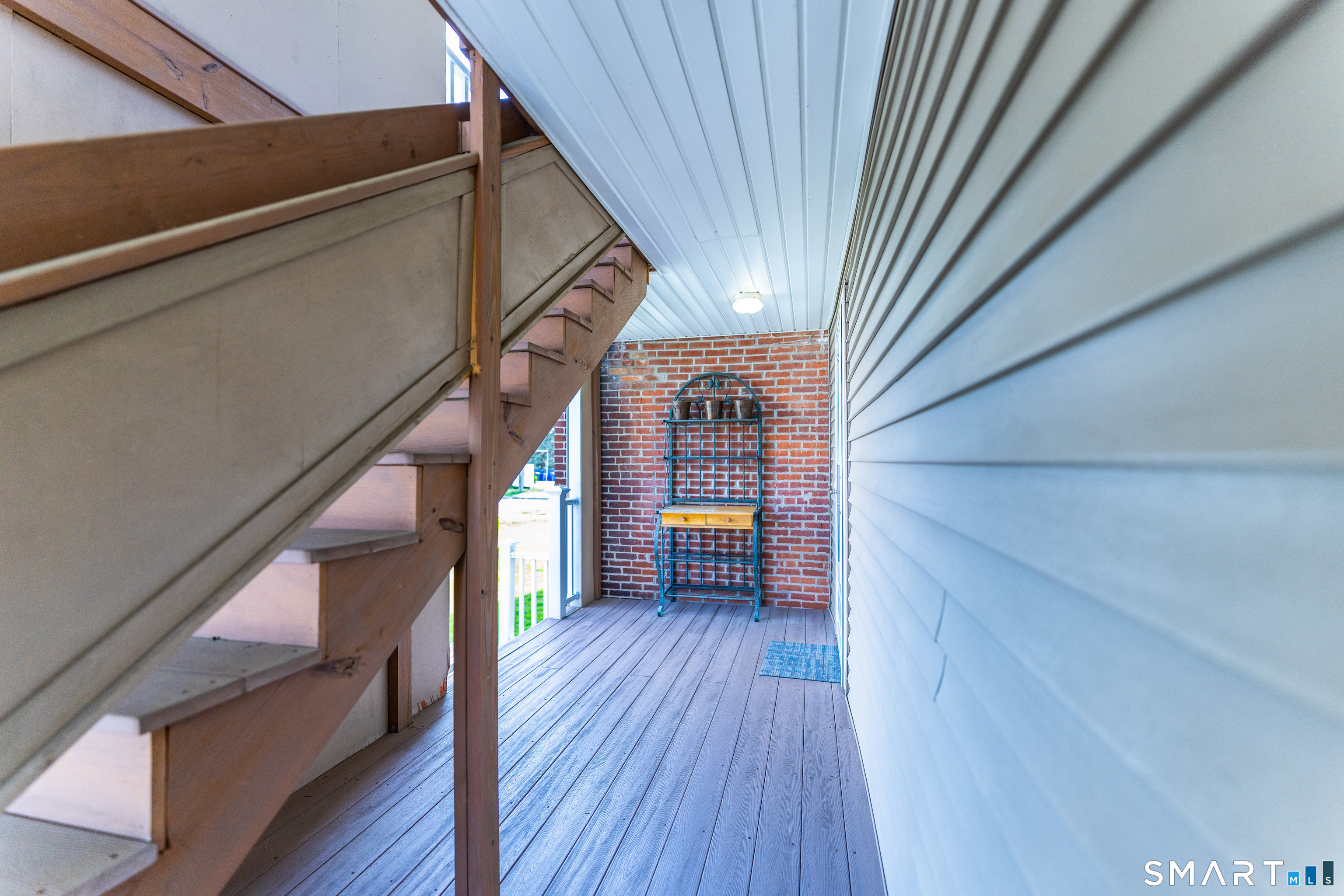 31 Suffield Street