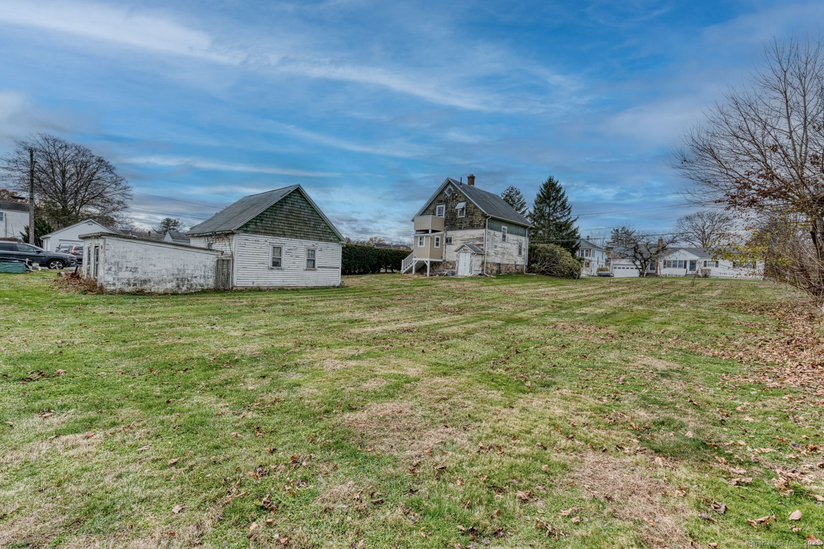 212 Maple Hill Avenue