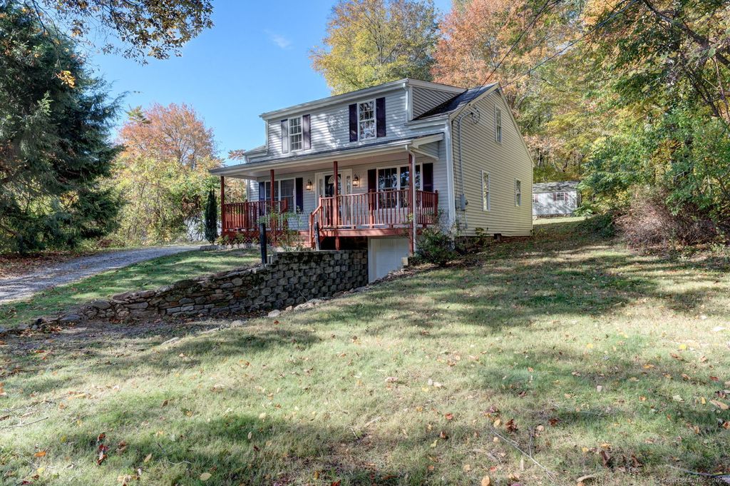 Photo of 124 Potuccos Ring Road, Wolcott, CT 06716 (MLS # 24133563)