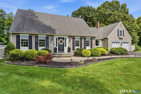 Homes For Sale - 1 Overlook Court<br/> Prospect, CT 06712