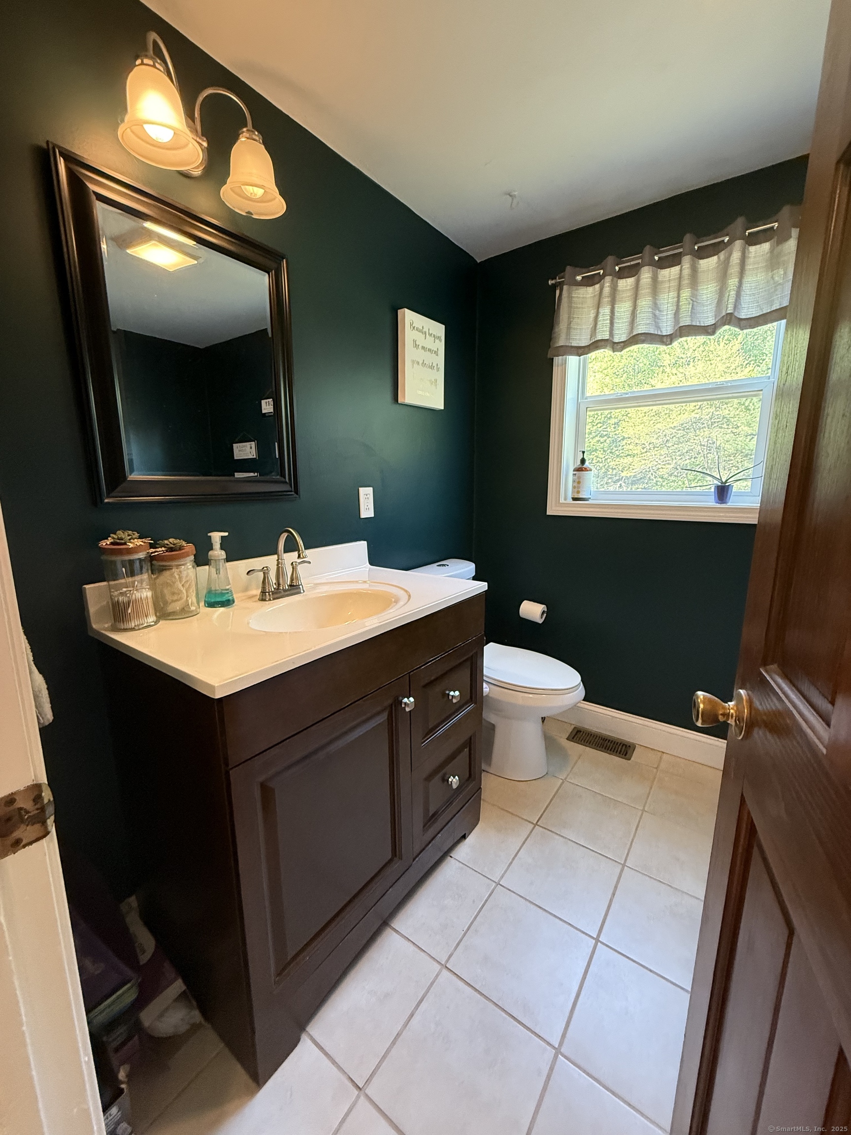120 Quaddick Town Farm Road, Thompson, Connecticut image 23
