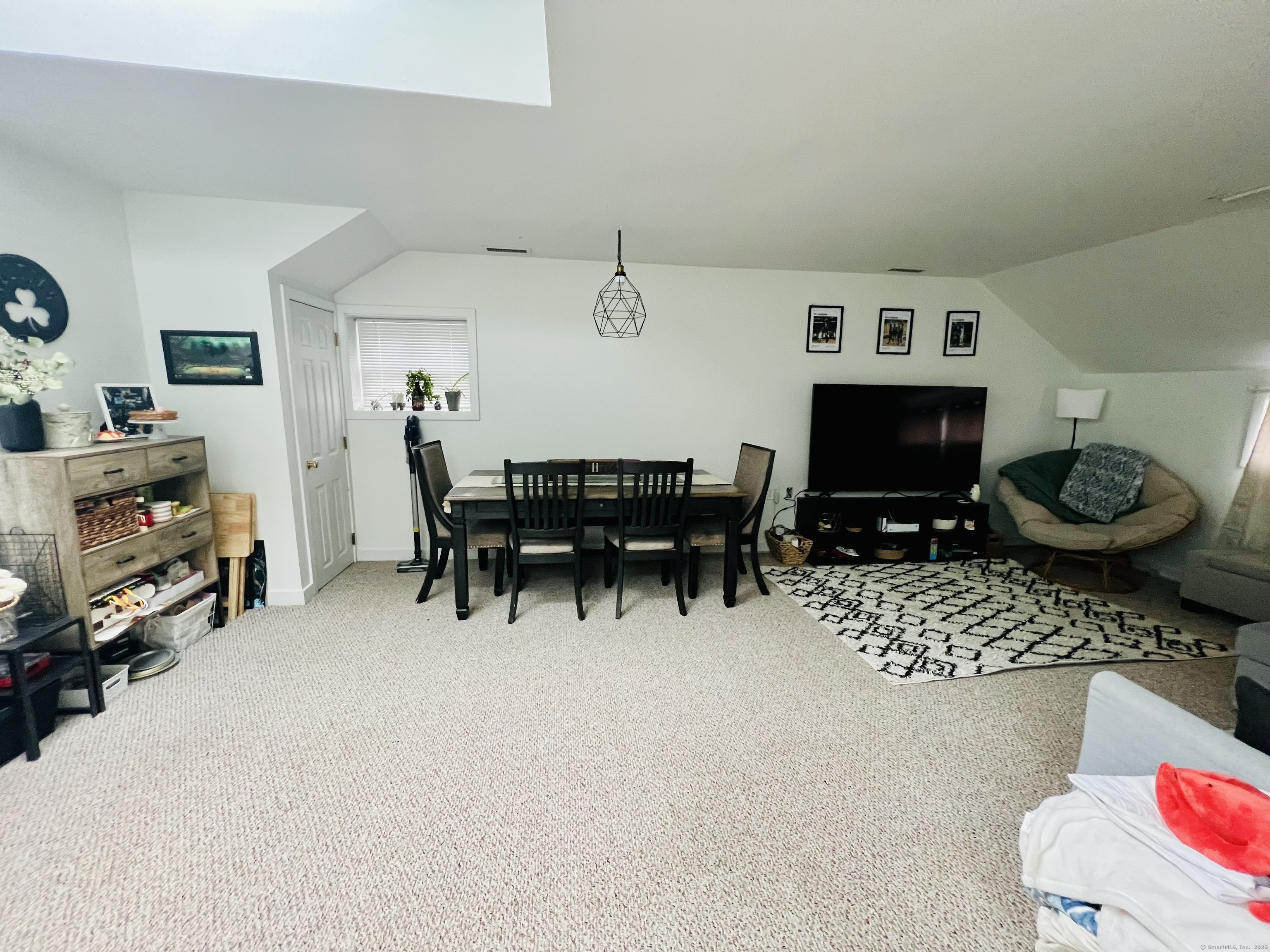 Colchester, Connecticut 06415, United States, 5 Bedrooms Bedrooms, ,5 BathroomsBathrooms,Residential,Active,227604