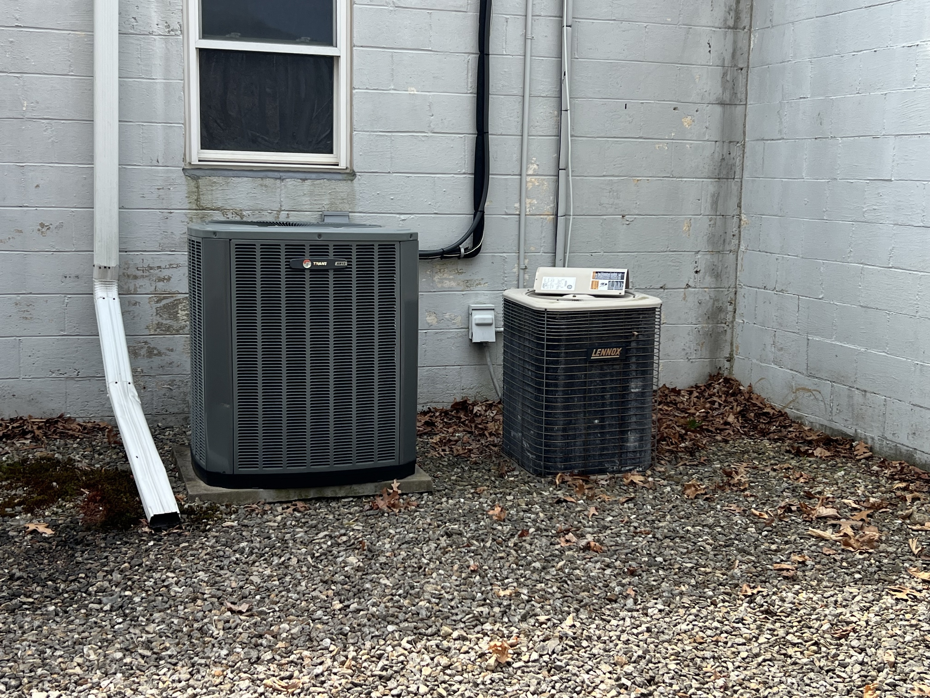 Colchester, Connecticut 06415, United States, 5 Bedrooms Bedrooms, ,5 BathroomsBathrooms,Residential,Active,227604