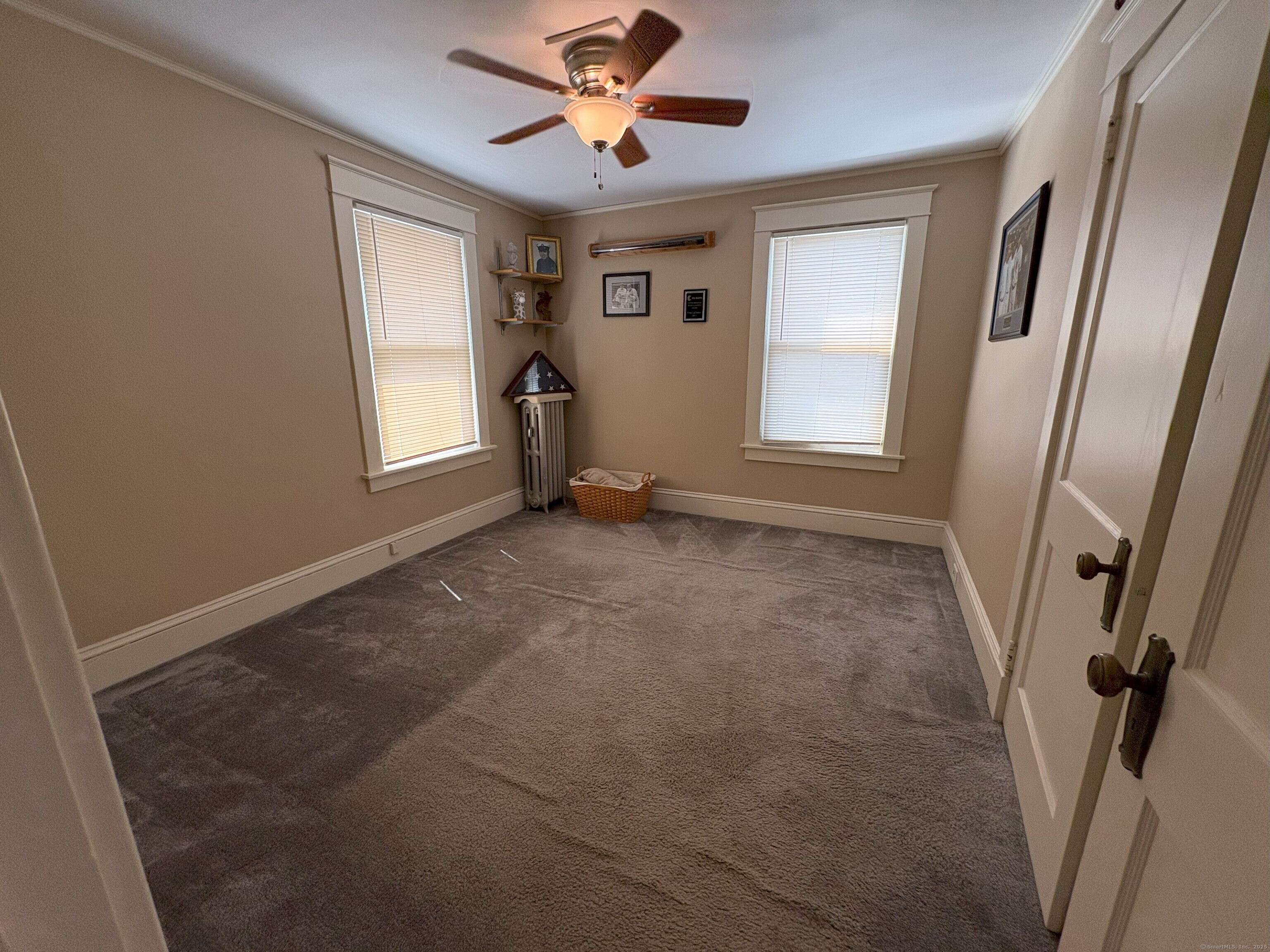 Norwich, Connecticut 06360, United States, 3 Bedrooms Bedrooms, ,1 BathroomBathrooms,Residential,Active,189562